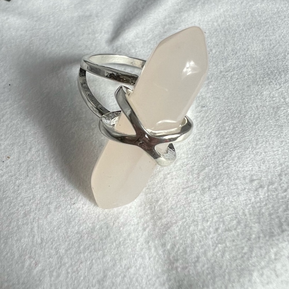 Sliver crystal ring